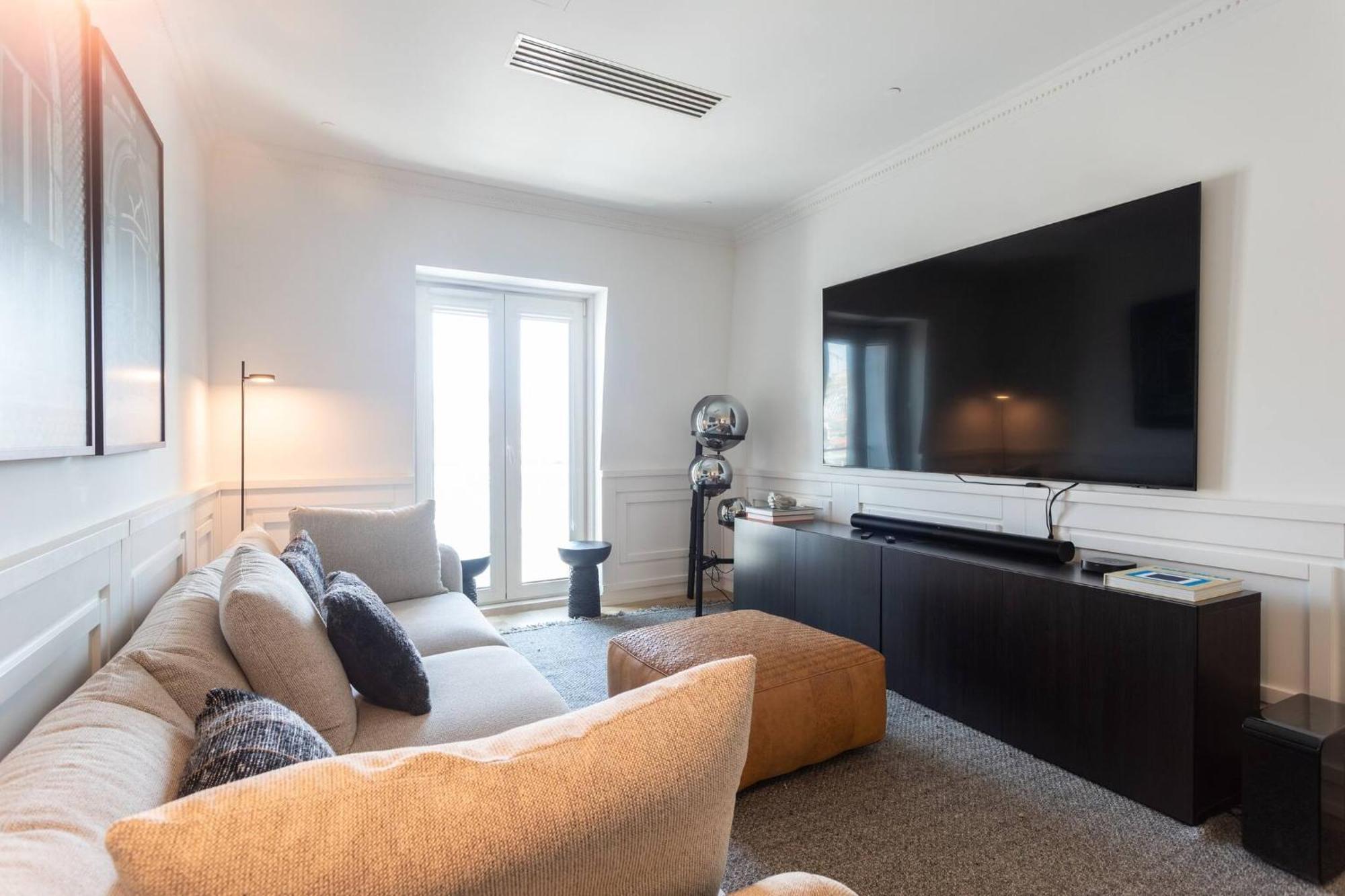 Апартаменти My Lx Flat Stylish And Design Gem In Rossio Лісабон Екстер'єр фото